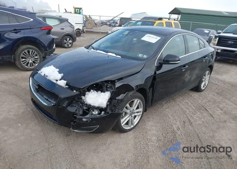 2013 Volvo S60 T5/T5 Platinum/T5 Premier/T5 Premier Plus из США, поврежденный, VIN YV1612FH1D2187396